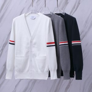 톰브라운(Thom Browne) 클래식 사선 암밴드 가디건