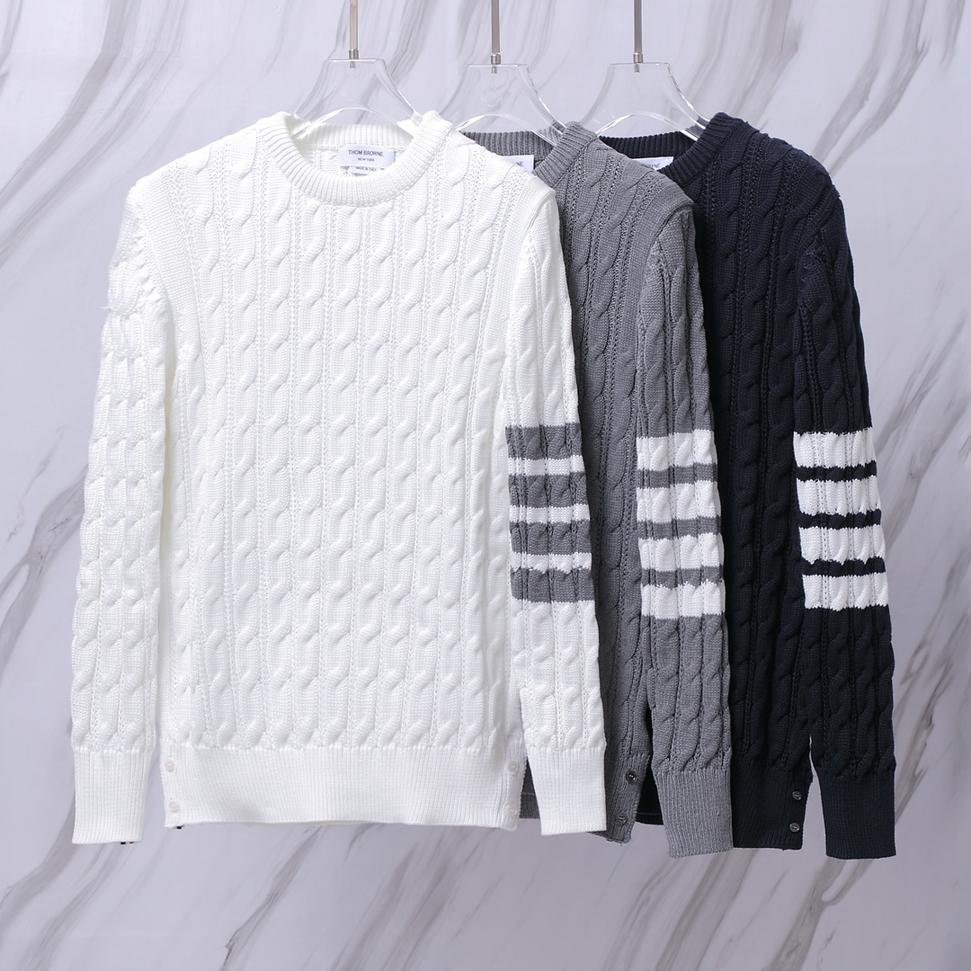 톰브라운(Thom Browne) 클래식 사선 케이블 니트 스웨터 그레이 - 이미지 8