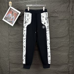 루이비통 (Louis Vuitton) 사이드 패널 모노그램 스웨트 조거 팬츠