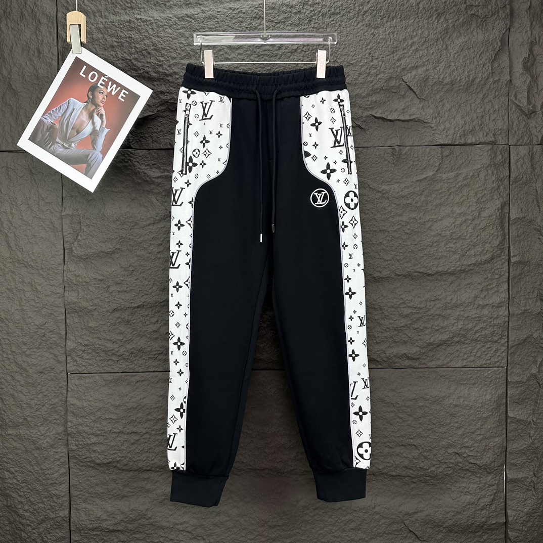 루이비통 (Louis Vuitton) 사이드 패널 모노그램 스웨트 조거 팬츠