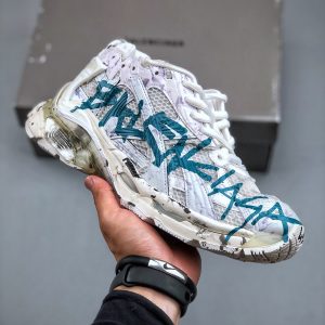 발렌시아가(Balenciaga) 러너 그래피티 스니커즈