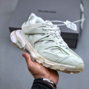 발렌시아가(Balenciaga) 트랙 스니커즈