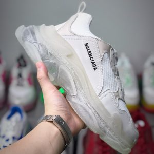발렌시아가 (Balenciaga) 트리플 S 클리어 솔 스니커즈
