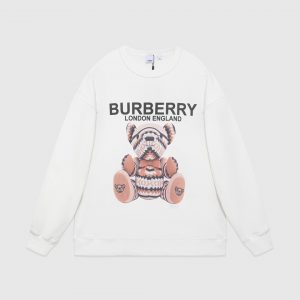 버버리(Burberry) 리미티드 에디션 클래식 테디베어 맨투맨
