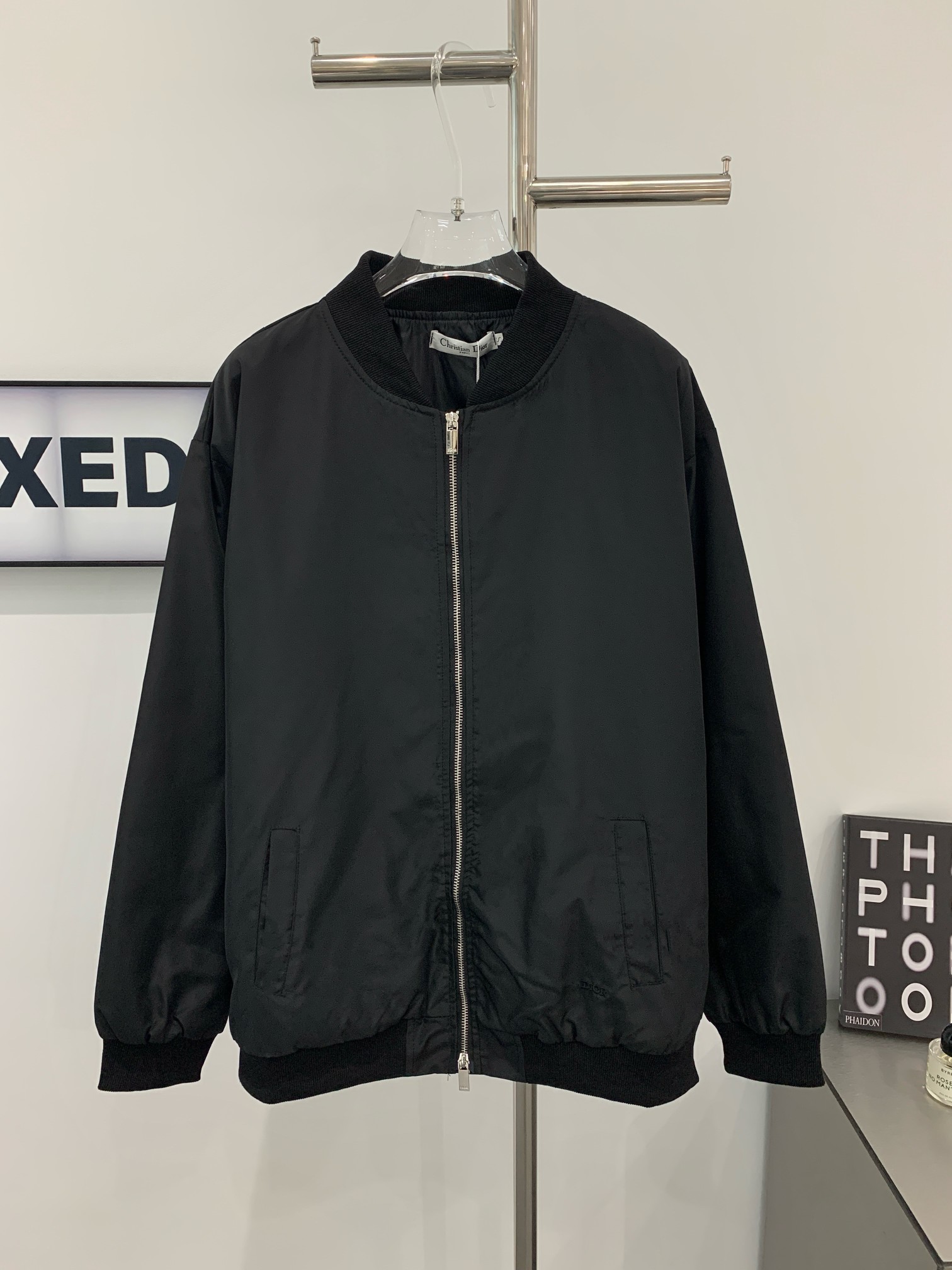 디올(Dior) 크리스찬 디올 꾸뛰르 봄버 자켓