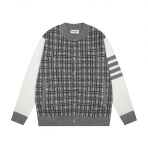 톰브라운(Thom Browne) 사선 암밴드 체크 니트 버튼 가디건