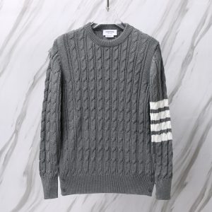 톰브라운(Thom Browne) 클래식 사선 케이블 니트 스웨터 그레이