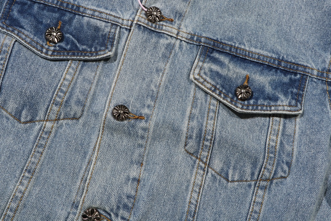 크롬하츠(Chrome Hearts)플로럴 자수 십자가 가죽 패치 데님 재킷 - 이미지 5