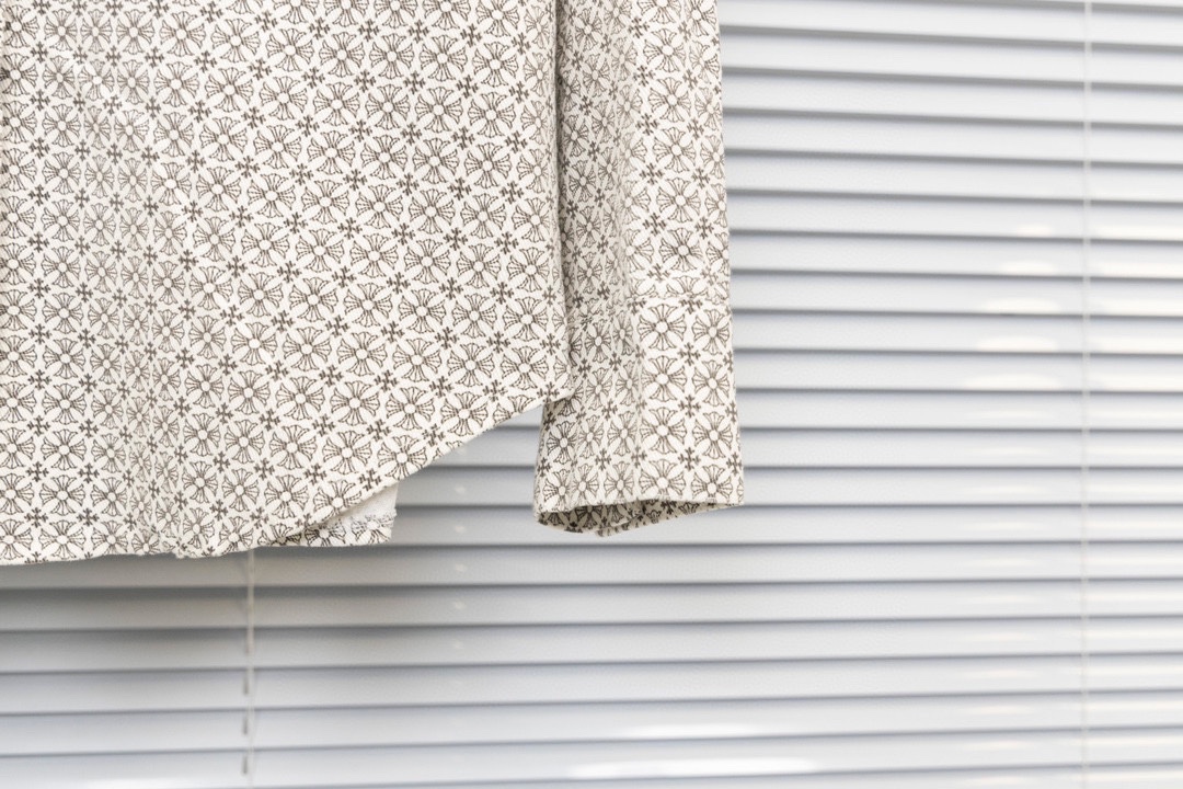 크롬하츠(Chrome Hearts)십자가 자수 올오버 프린팅 데님 셔츠 재킷 - 이미지 4