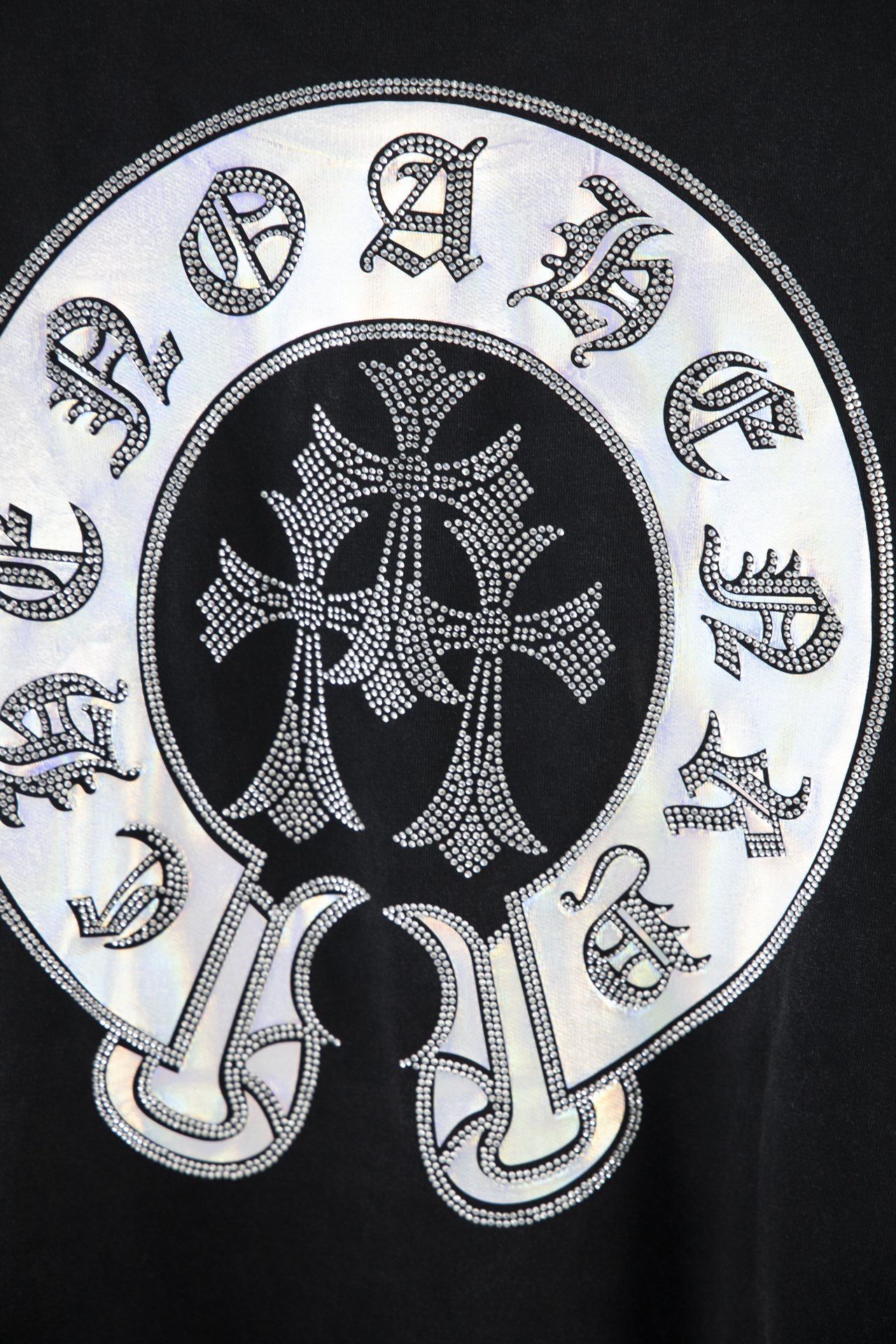 크롬하츠(Chrome Hearts)플로럴 십자가 핫픽스 워싱 오버핏 반팔 티셔츠 - 이미지 7