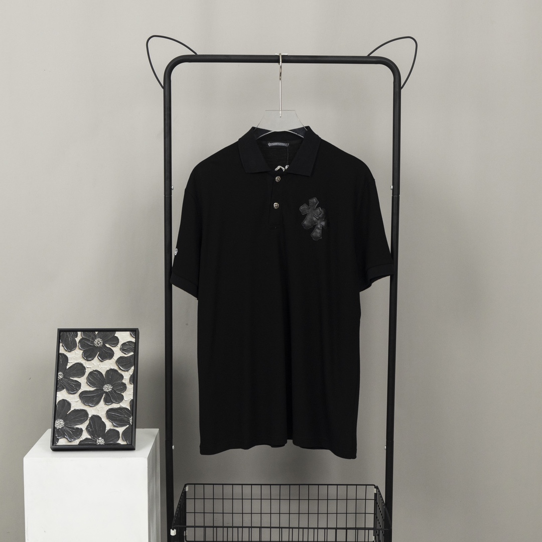 크롬하츠(Chrome Hearts)십자가 가죽 자수 플로럴 실버 버튼 반팔 폴로 티셔츠