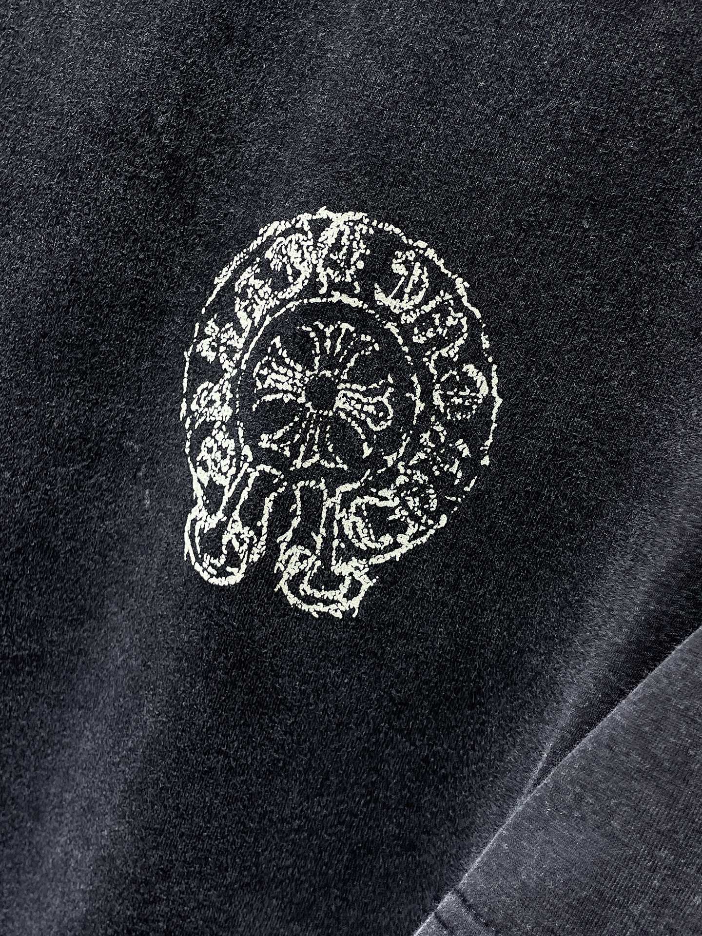 크롬하츠(Chrome Hearts)워싱 빈티지 플로럴 십자가 반팔 티셔츠 - 이미지 6