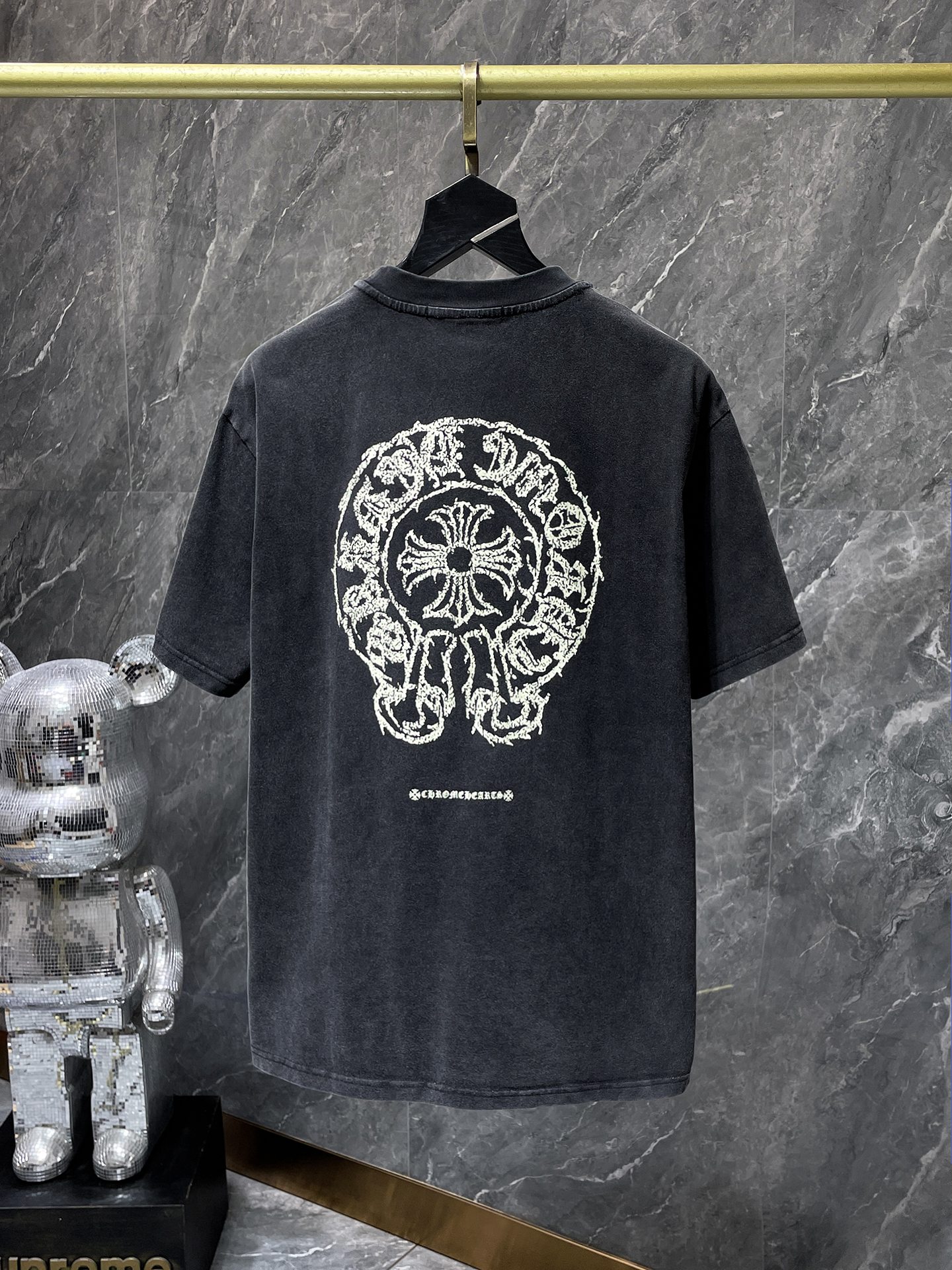 크롬하츠(Chrome Hearts)워싱 빈티지 플로럴 십자가 반팔 티셔츠 - 이미지 2