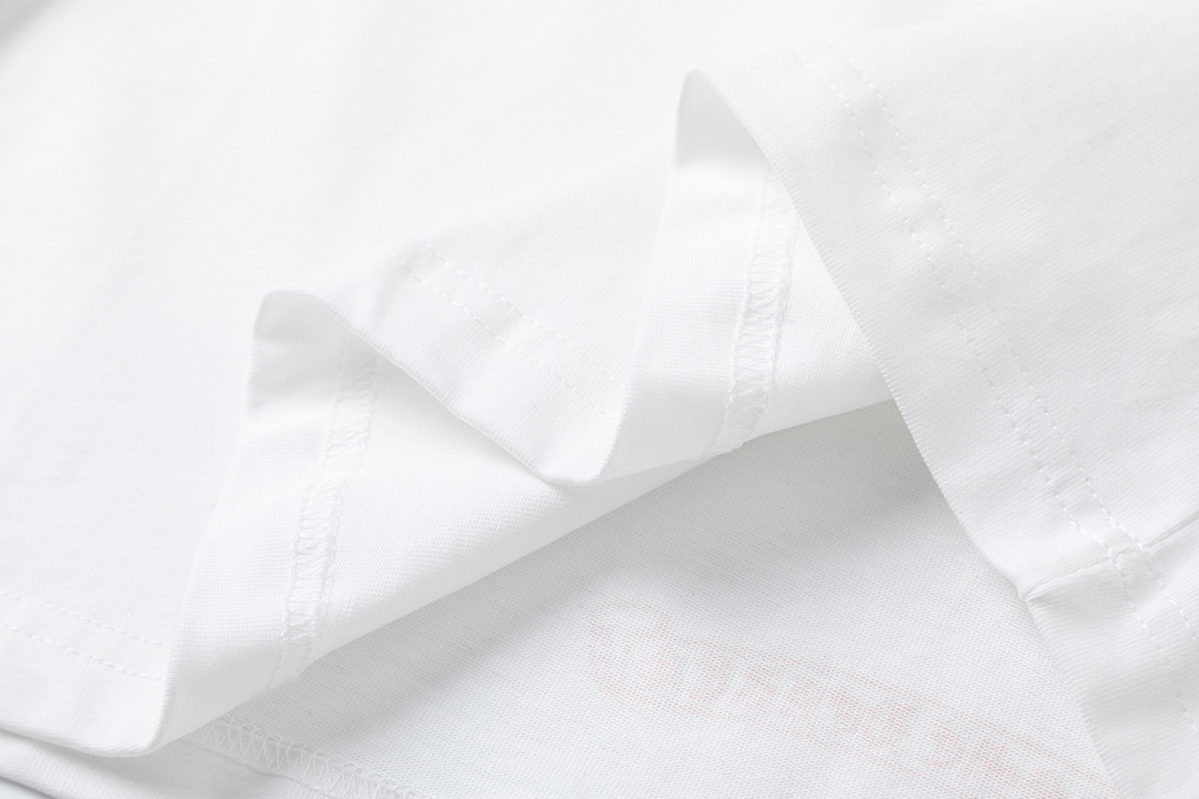 크롬하츠(Chrome Hearts) 플로럴 프린팅 포켓 긴팔 티셔츠 - 이미지 3