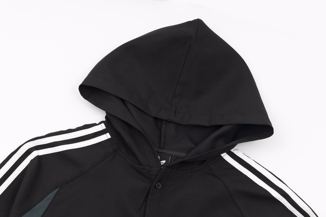 발렌시아가(Balenciaga) × Adidas 트랙 자켓/셔츠 - 이미지 4