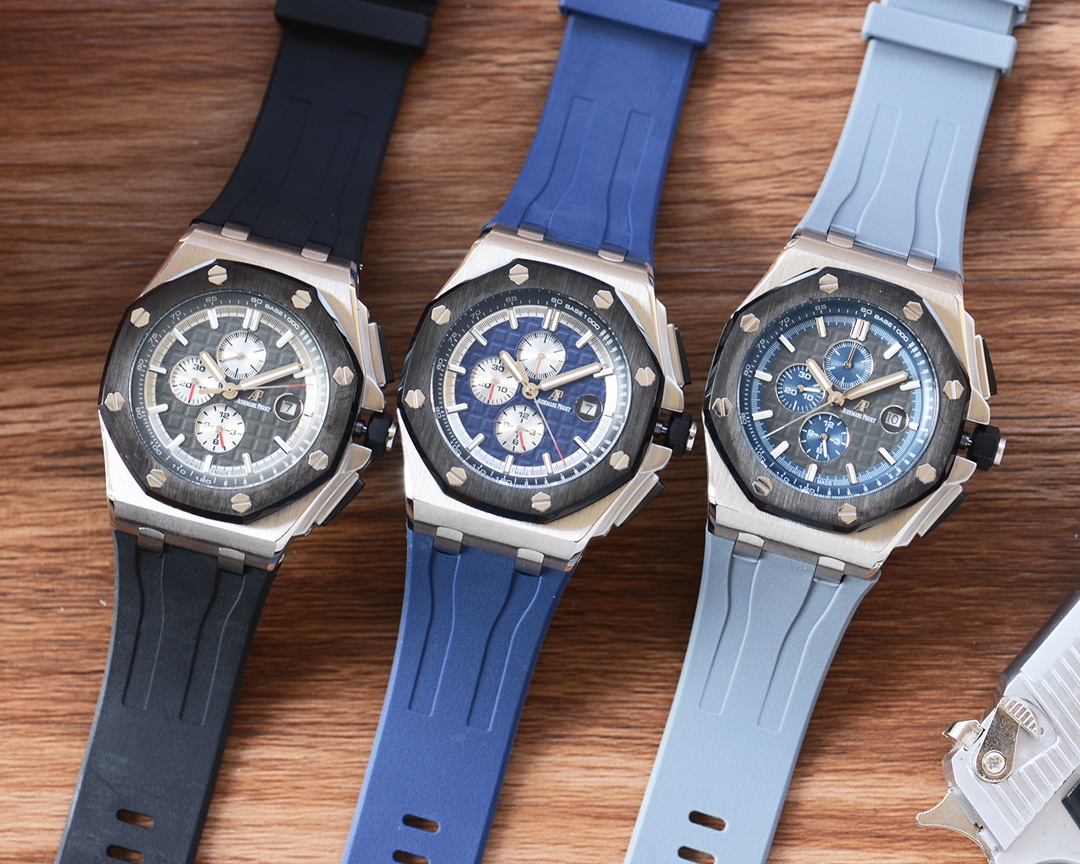 오데마 피게(Audemars Piguet)AP 로열 오크 오프쇼어 시리즈 44mm