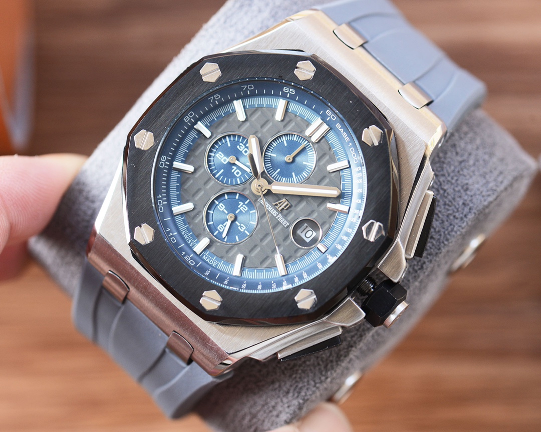 오데마 피게(Audemars Piguet)AP 로열 오크 오프쇼어 시리즈 44mm - 이미지 6