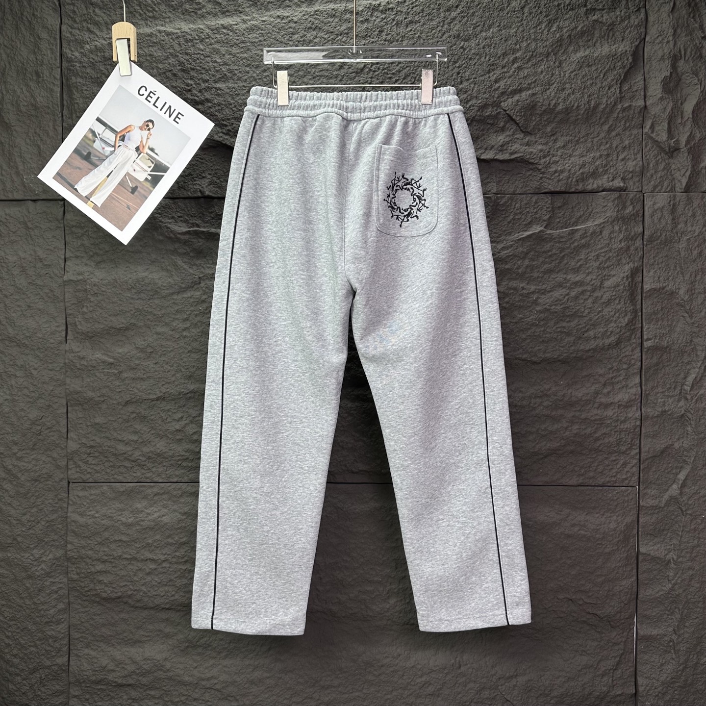 아크테릭스 (Arc’teryx) 파이핑 트레이닝 팬츠 - 이미지 2