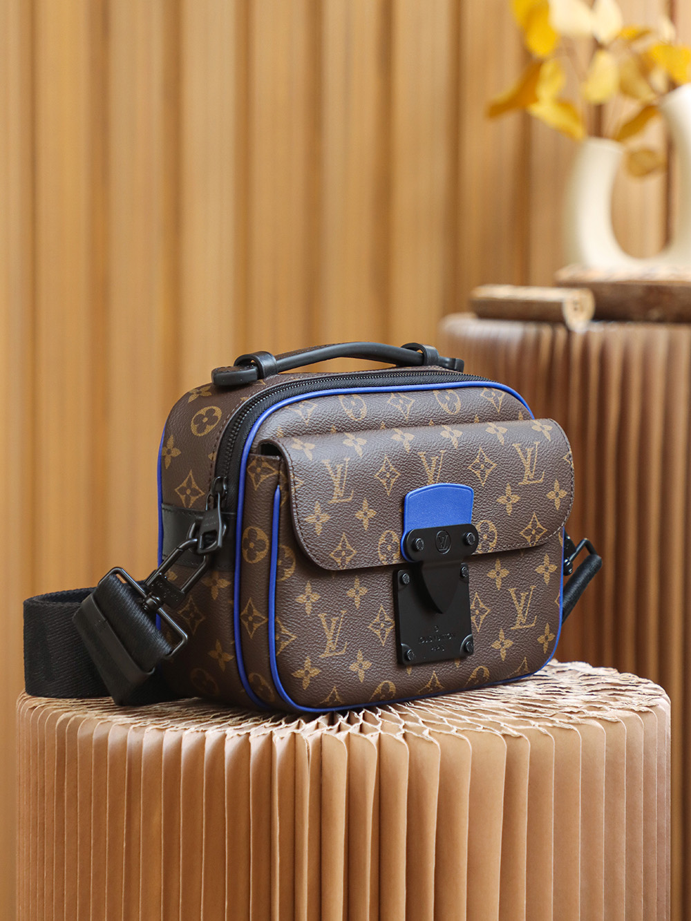 루이비통(Louis Vuitton) S 락 메신저 모노그램 마카사르 - 이미지 3