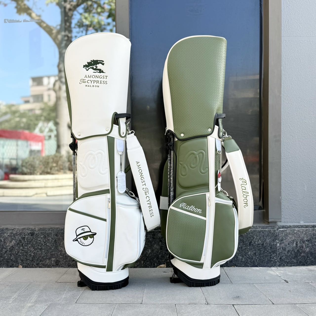 말본(Malbon) x AMC 어몽스트 더 사이프러스 스탠드백 - 이미지 2