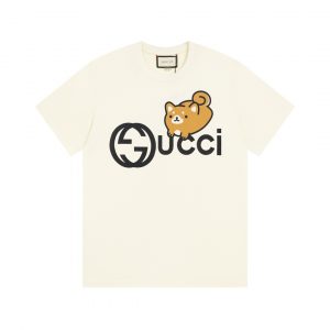 구찌(GUCCI) 레드·그린 스트라이프 프린트 반팔 티셔츠