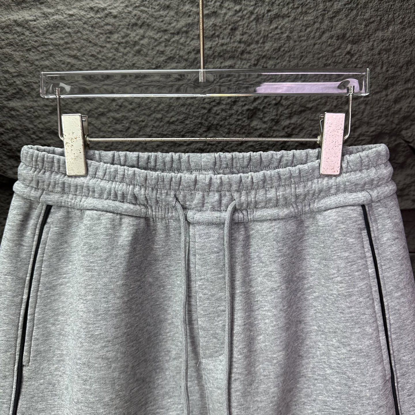 아크테릭스 (Arc’teryx) 파이핑 트레이닝 팬츠 - 이미지 3