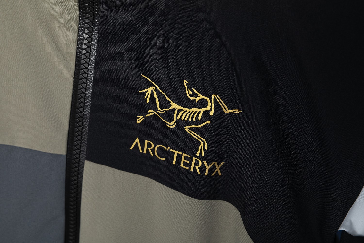 아크테릭스 (Arc’teryx) 디멘션 베타 고어텍스 자켓 - 이미지 3