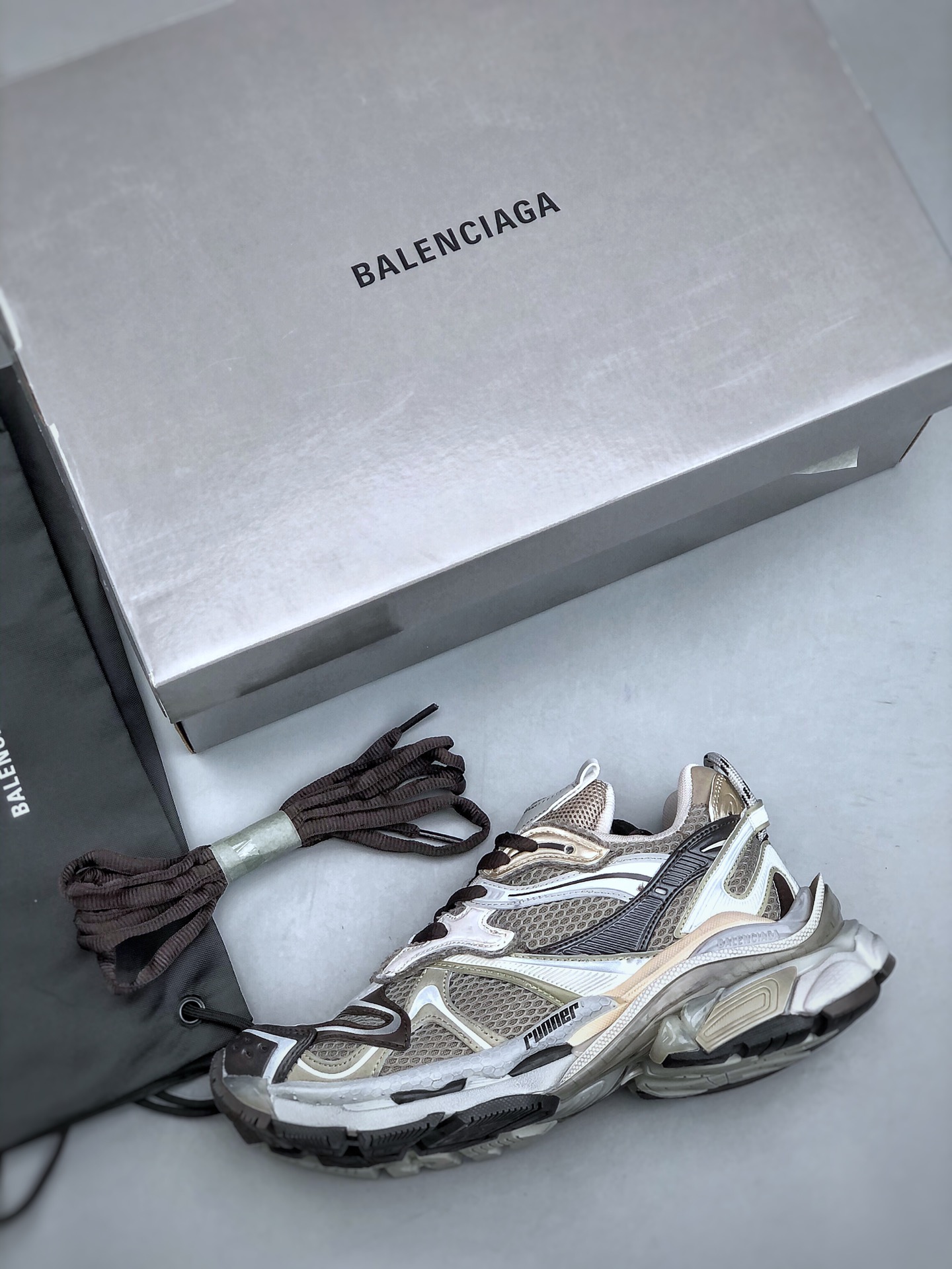 발렌시아가(Balenciaga) 러너 2.0 스니커즈 - 이미지 3