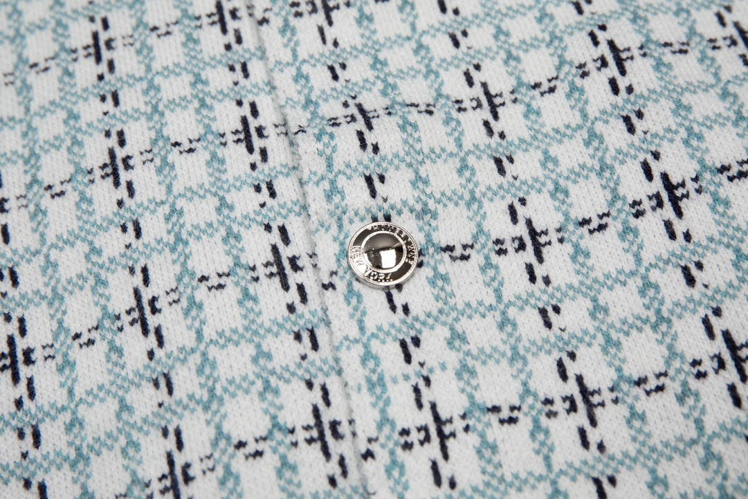 톰브라운(Thom Browne) 사선 암밴드 라이트 체크 배색 니트 가디건 - 이미지 4