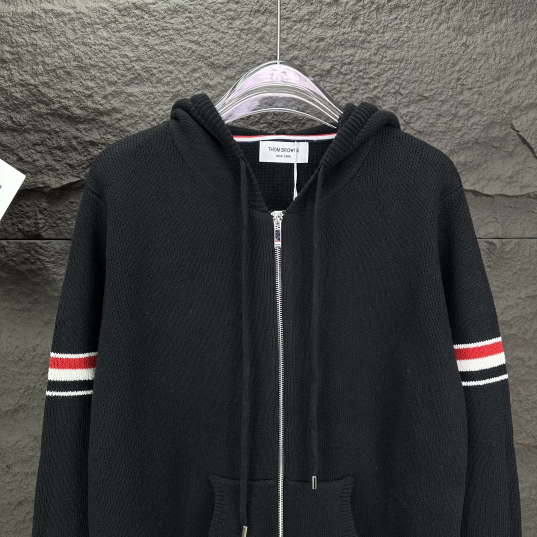 톰브라운(Thom Browne) 사선 암밴드 캐시미어 혼방 니트 후드 집업 - 이미지 5