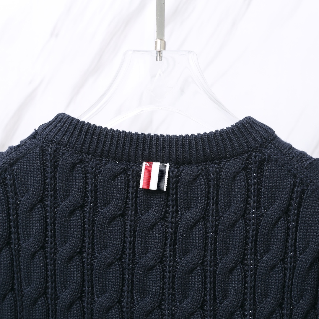 톰브라운(Thom Browne) 클래식 사선 케이블 니트 스웨터 네이비 - 이미지 5
