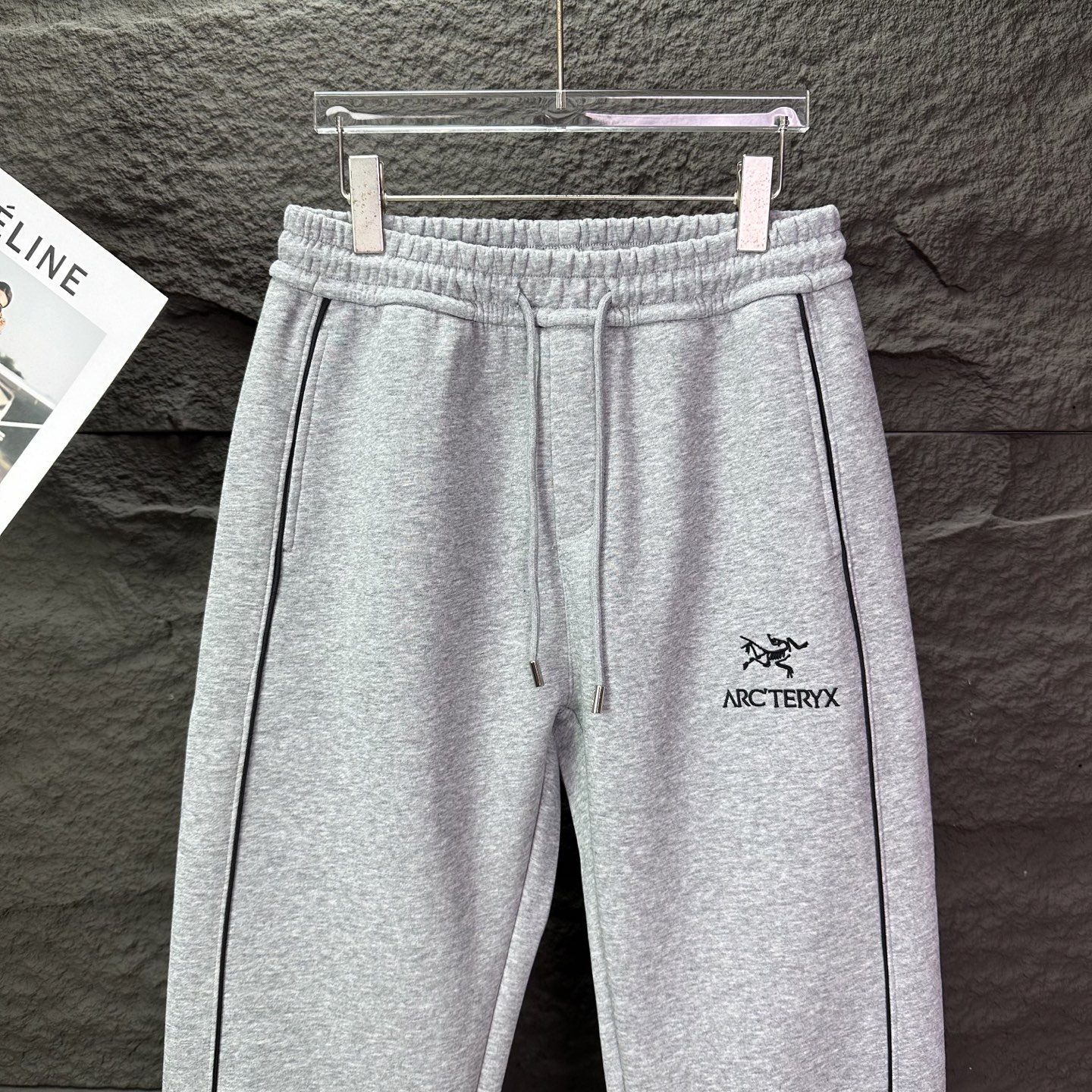 아크테릭스 (Arc’teryx) 파이핑 트레이닝 팬츠 - 이미지 6