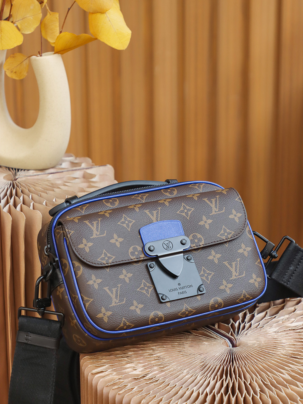 루이비통(Louis Vuitton) S 락 메신저 모노그램 마카사르 - 이미지 6