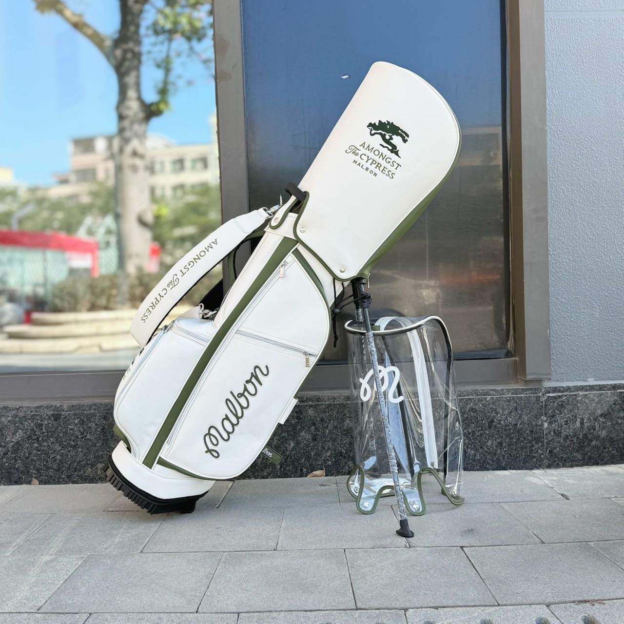 말본(Malbon) x AMC 어몽스트 더 사이프러스 스탠드백 - 이미지 6