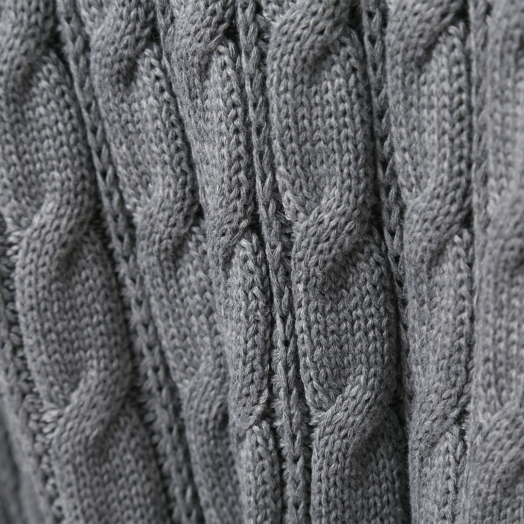 톰브라운(Thom Browne) 클래식 사선 케이블 니트 스웨터 그레이 - 이미지 6