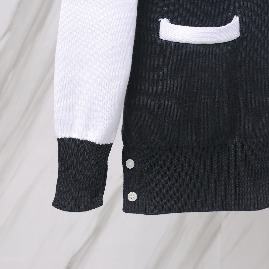 톰브라운(Thom Browne) 헥터 & 스틱맨 그래픽 펀메드 가디건 - 이미지 7