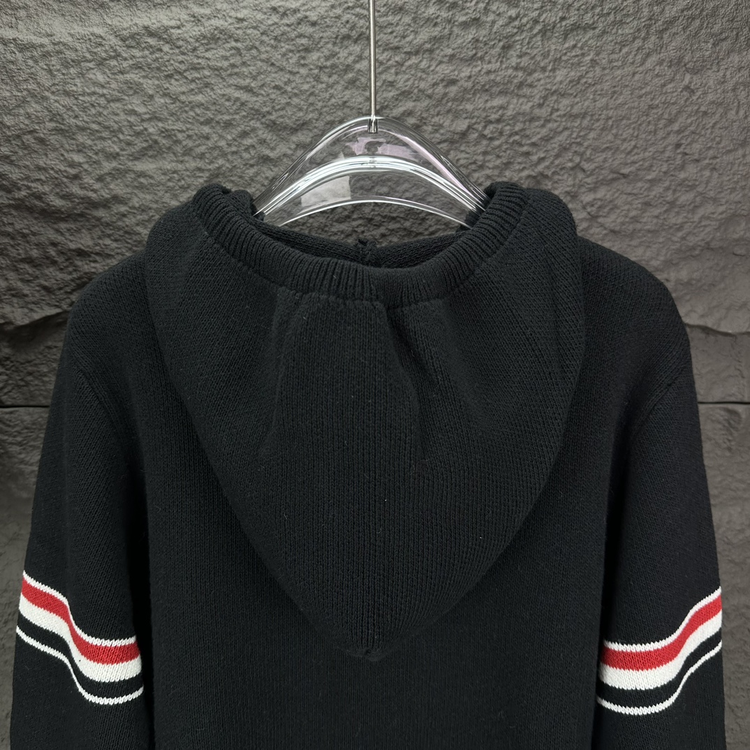 톰브라운(Thom Browne) 사선 암밴드 캐시미어 혼방 니트 후드 집업 - 이미지 8