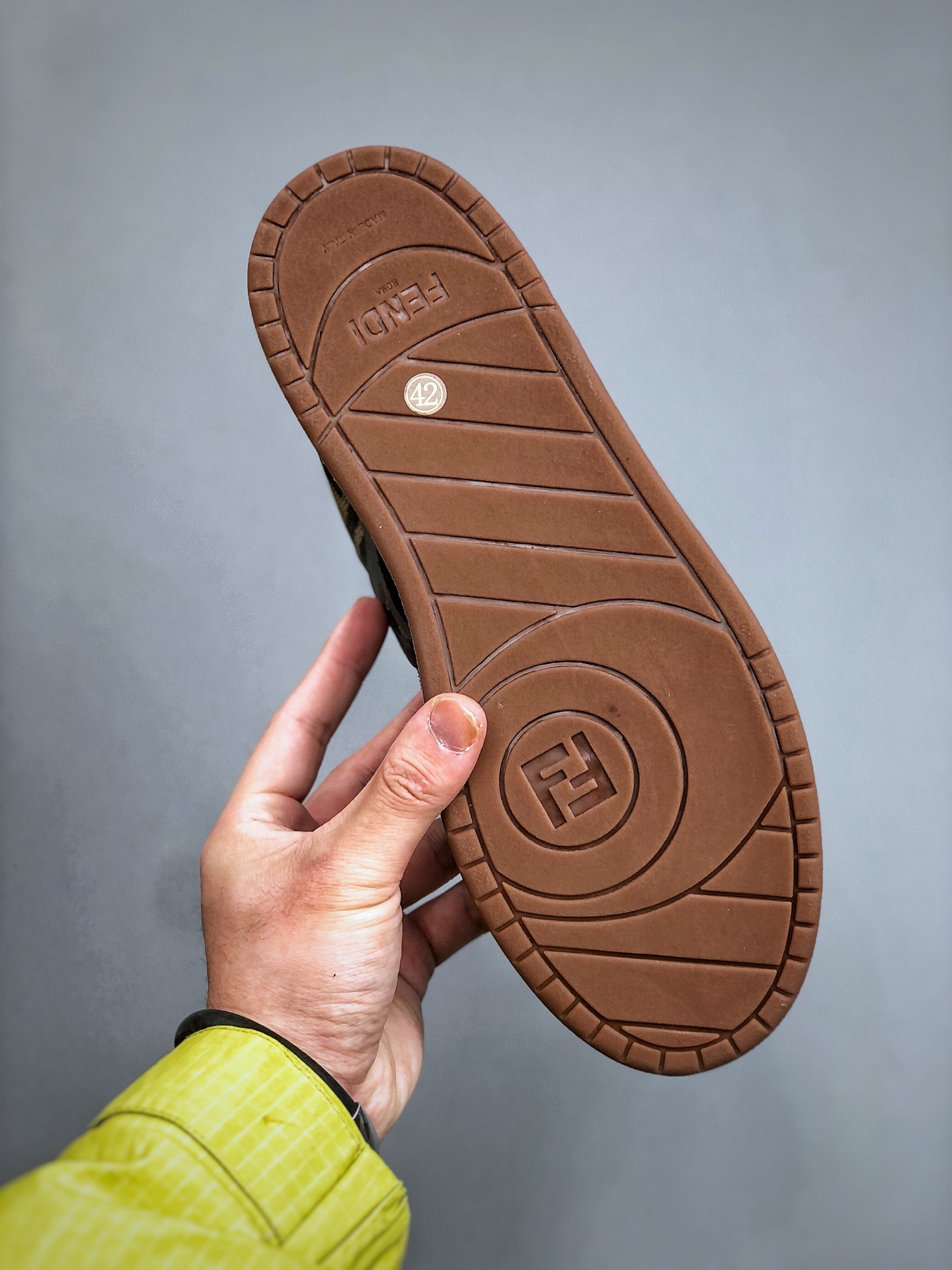 펜디 매치(Fendi Match) 로우탑 스니커즈 - 이미지 8