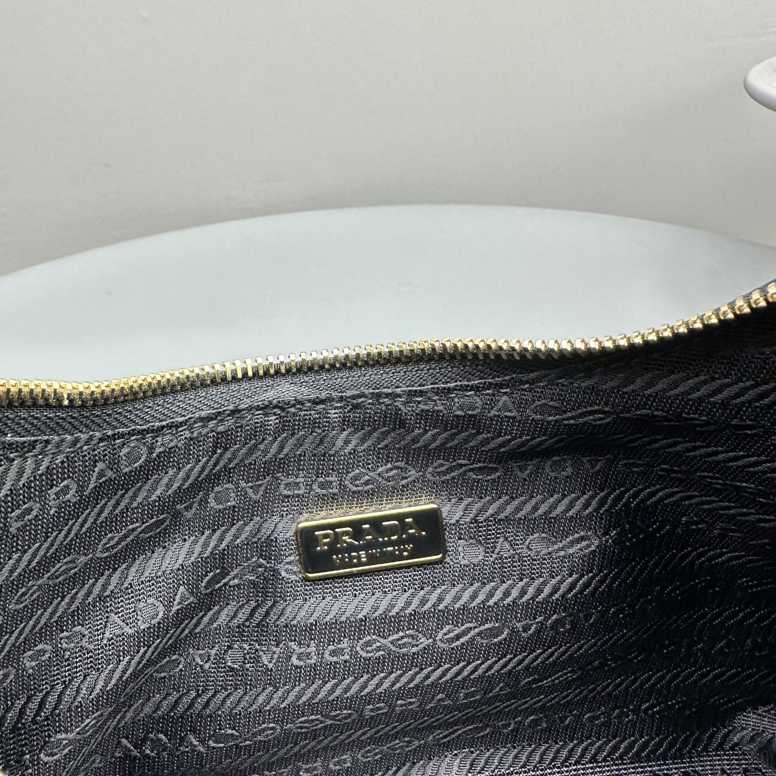 프라다(PRADA) 나플락 페이턴트 가죽 백 - 이미지 8