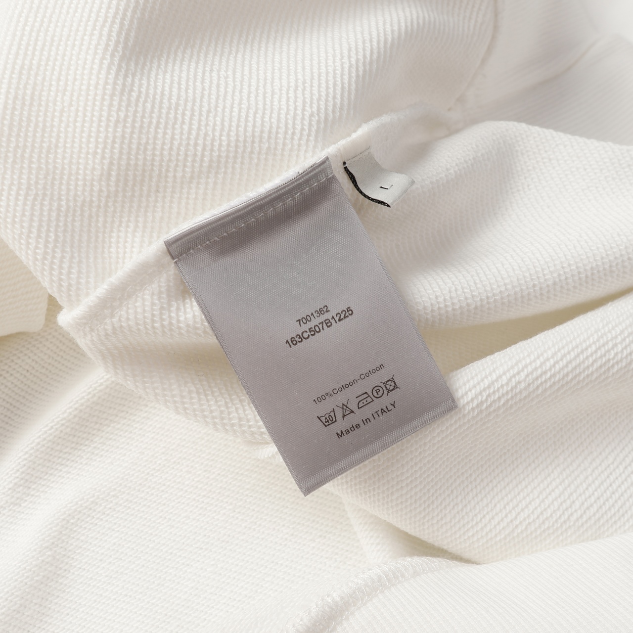 디올(Dior) 크리스찬 디올 아뜰리에 자수 패치 스웨트셔츠 - 이미지 8