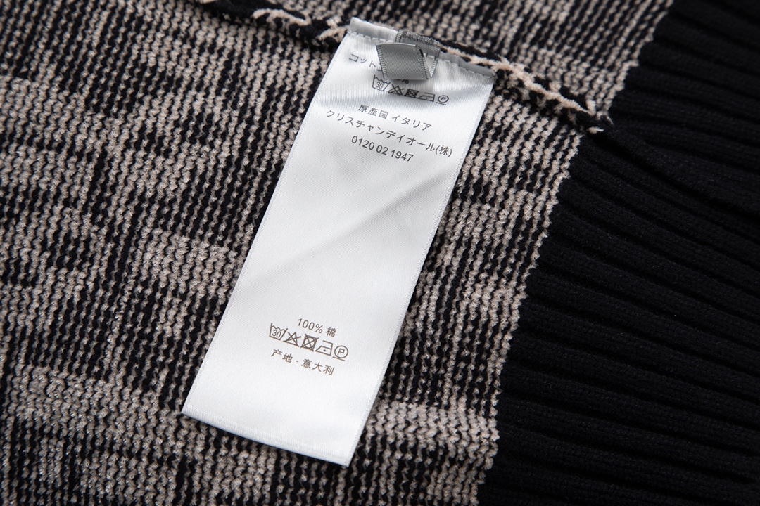 디올(Dior) 오블리크 자카드 니트 스웨터 - 이미지 8