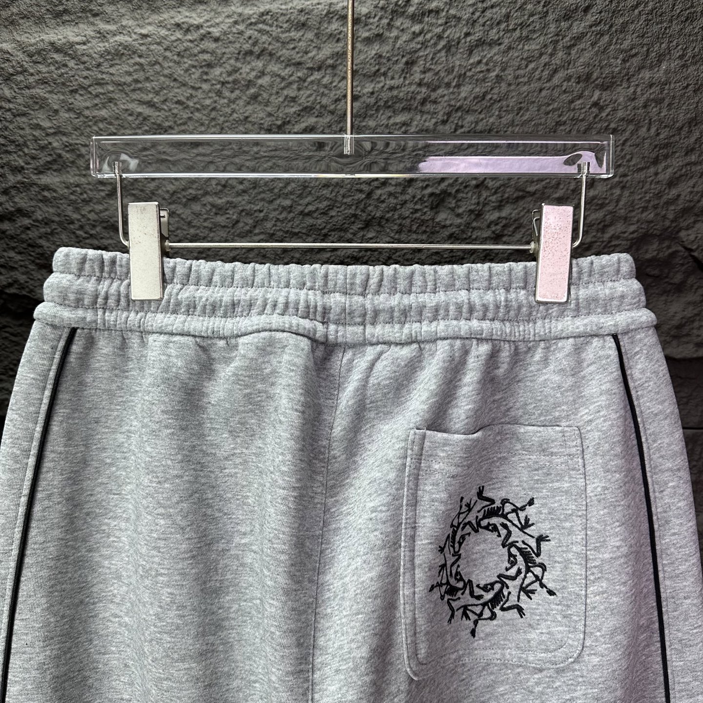 아크테릭스 (Arc’teryx) 파이핑 트레이닝 팬츠 - 이미지 9