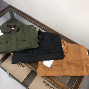 몽클레르(Moncler) 레페(Reppe) 레인 재킷