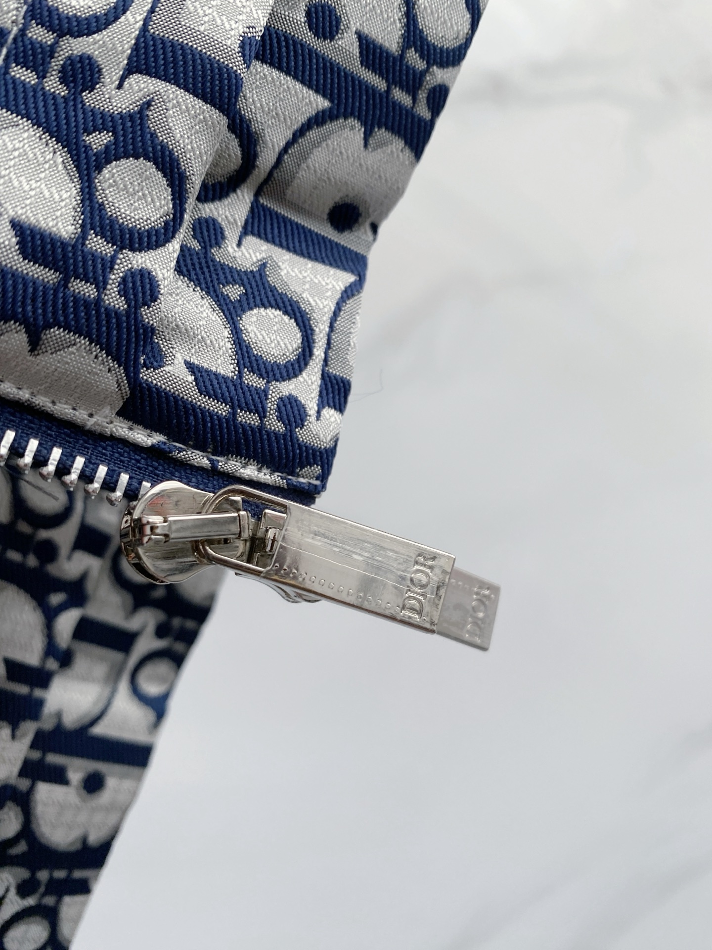 디올(Dior) 오블리크 테크니컬 자카드 자켓 - 이미지 6