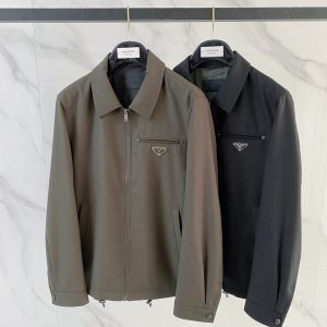 프라다(PRADA) 리나일론 트라이앵글 로고 지퍼 자켓