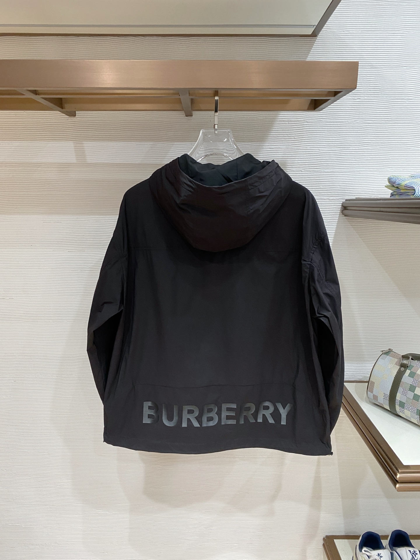 버버리(Burberry) 로고 패치 체크 라이닝 후드 자켓 - 이미지 8
