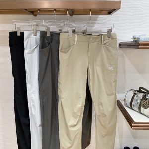 아크테릭스 (Arc'teryx)시조새 자수 로고 테크니컬 캐주얼 팬츠