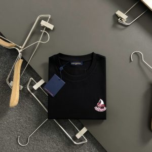 루이비통(Louis Vuitton) 요트 자수 반팔 티셔츠