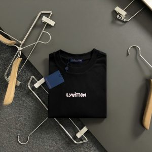 루이비통(Louis Vuitton) 카툰 스타일 로고 반팔 티셔츠