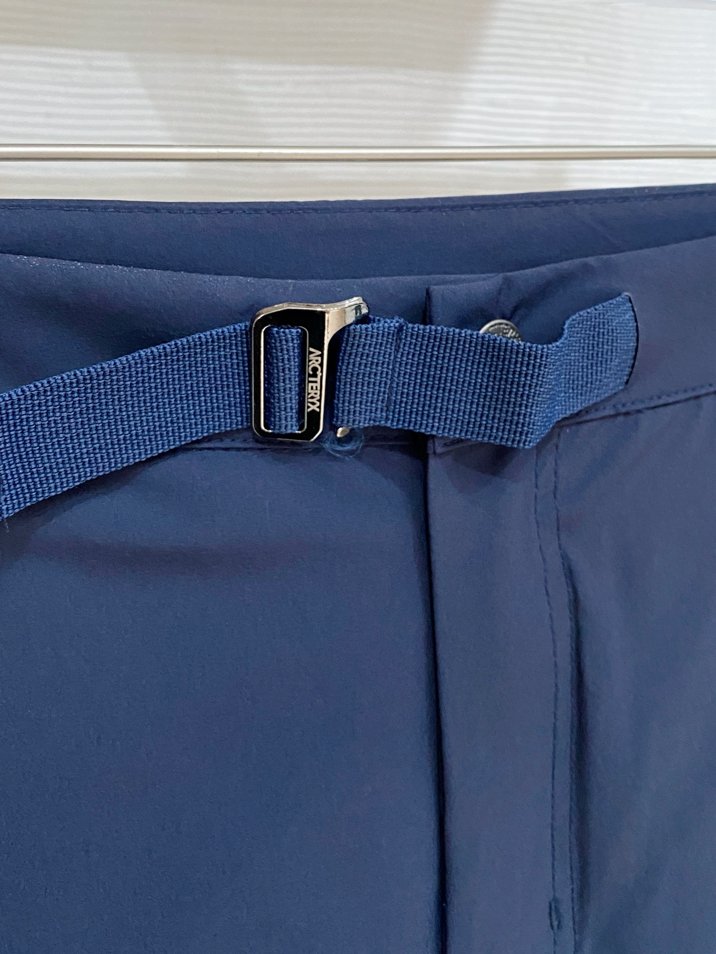 아크테릭스 (Arc'teryx)감마 테크니컬 카고 팬츠 (통합 벨트 포함) - 이미지 10